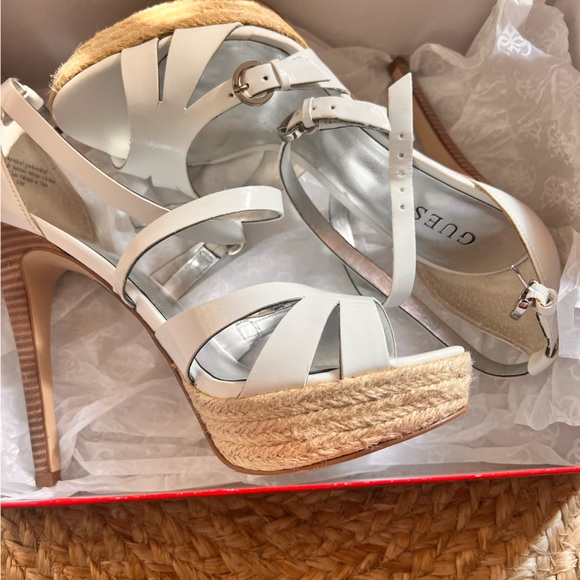 Guess White Patent Leather shoes with a platform raffia heel  Women Size 8 - Picture 6 of 12